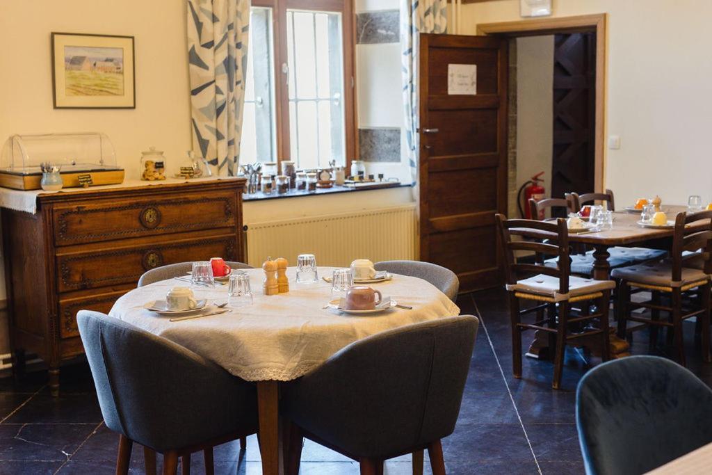 B&B La Ferme De L'Hoste Вавр Екстериор снимка